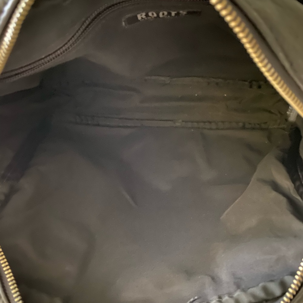 Roots Back Leather Purse - Picture 7 of 7